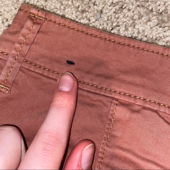 NWOT Abercrombie and Fitch Salmon Shorts - Picture 5 of 5